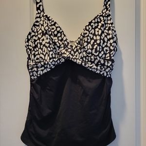 Land's End bathing suit top, sz 14